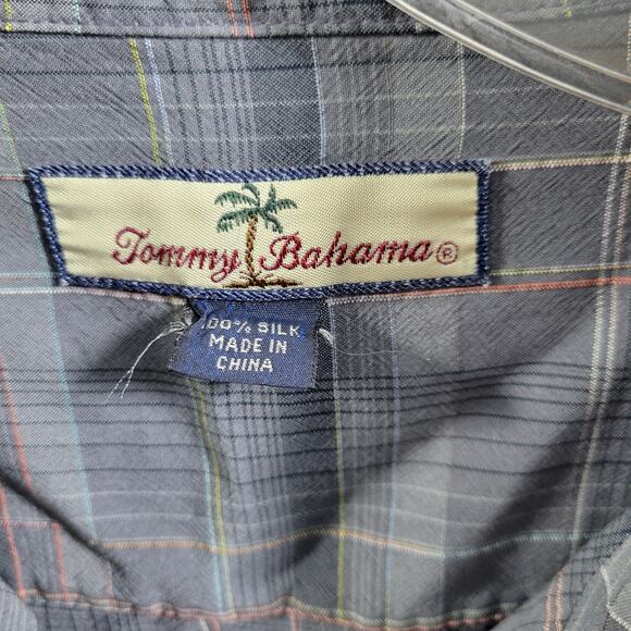 Tommy Bahama 100% Silk Gray Plaid Button Front Shirt Size XL 62324-0828 - Picture 3 of 5